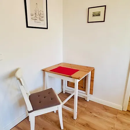 Moderne Mit Ausblick In * جرايفسفالد